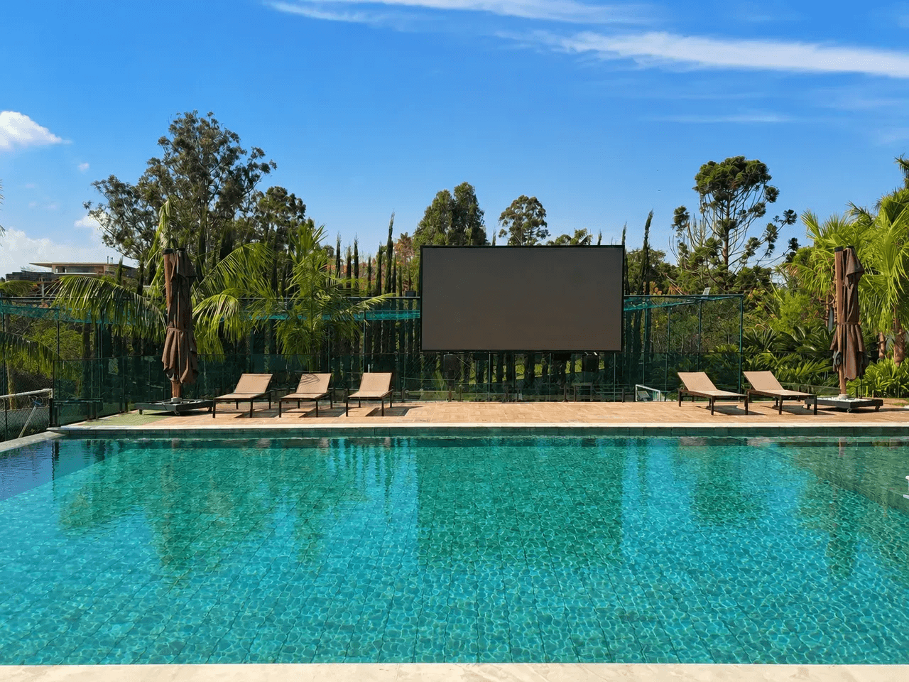 Elegance, Privacy and Leisure in a Luxury Retreat